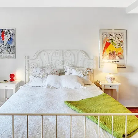 In Elegant With Pool In Marbella