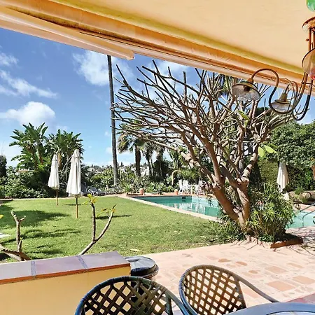 Lejlighed In Elegant With Pool In *