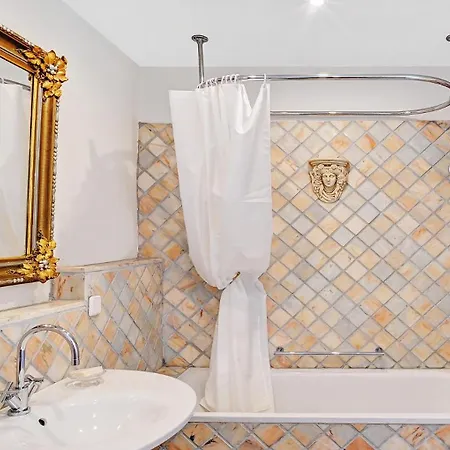 Apartment In Elegant With Pool In *