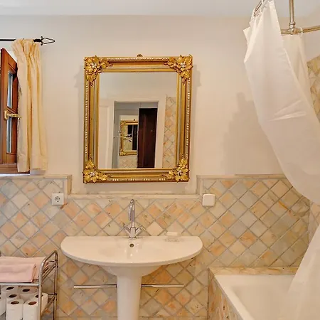 Apartment In Elegant With Pool In *