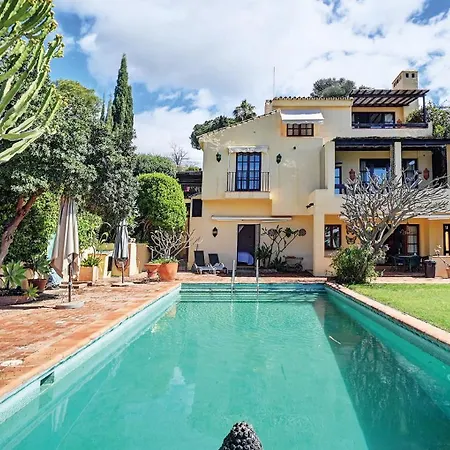 In Elegant With Pool In * Marbella